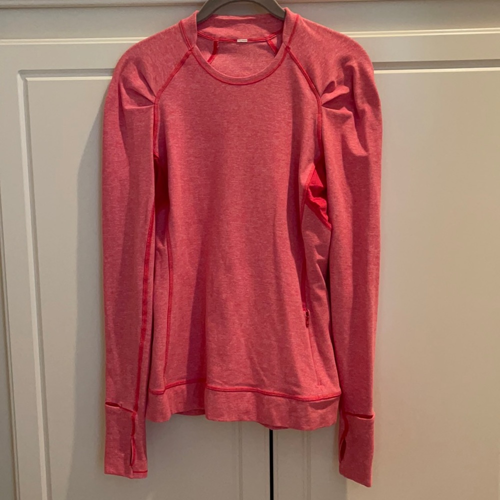 NWOT Lululemon Top